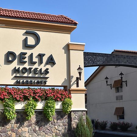 Delta Hotels By Marriott Indianapolis East Indianápolis Exterior foto