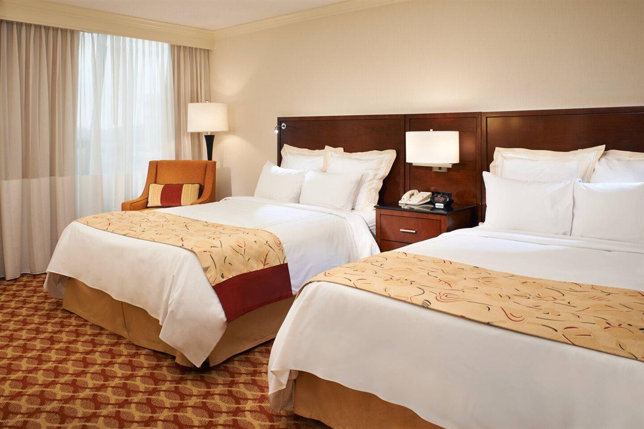 Delta Hotels By Marriott Indianapolis East Indianápolis Exterior foto