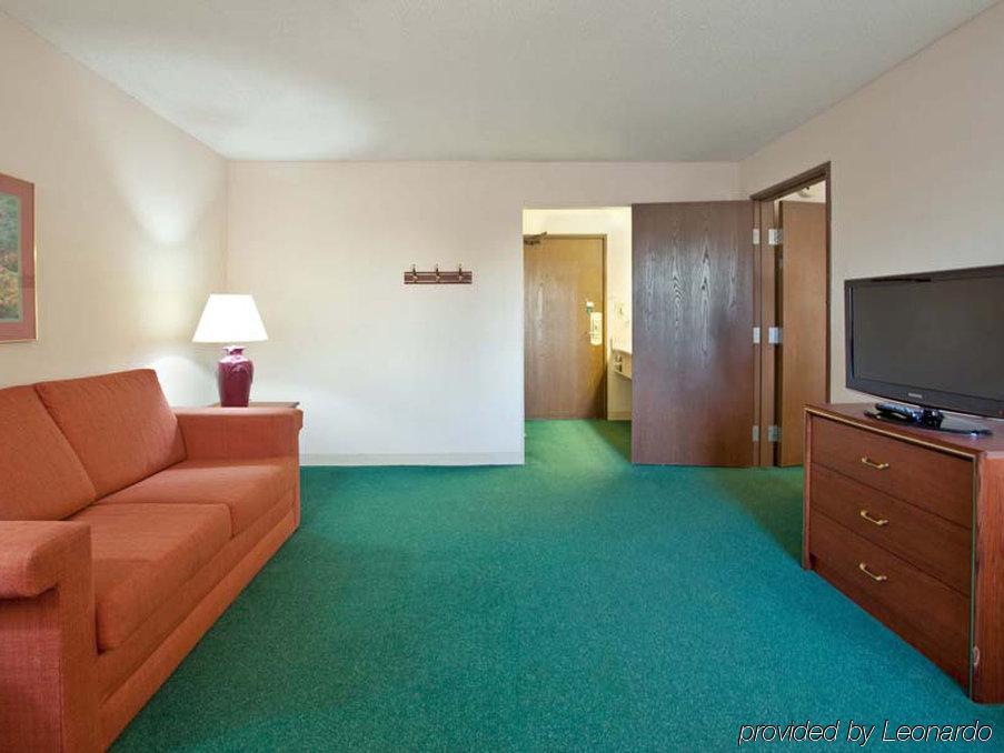 Delta Hotels By Marriott Indianapolis East Indianápolis Exterior foto